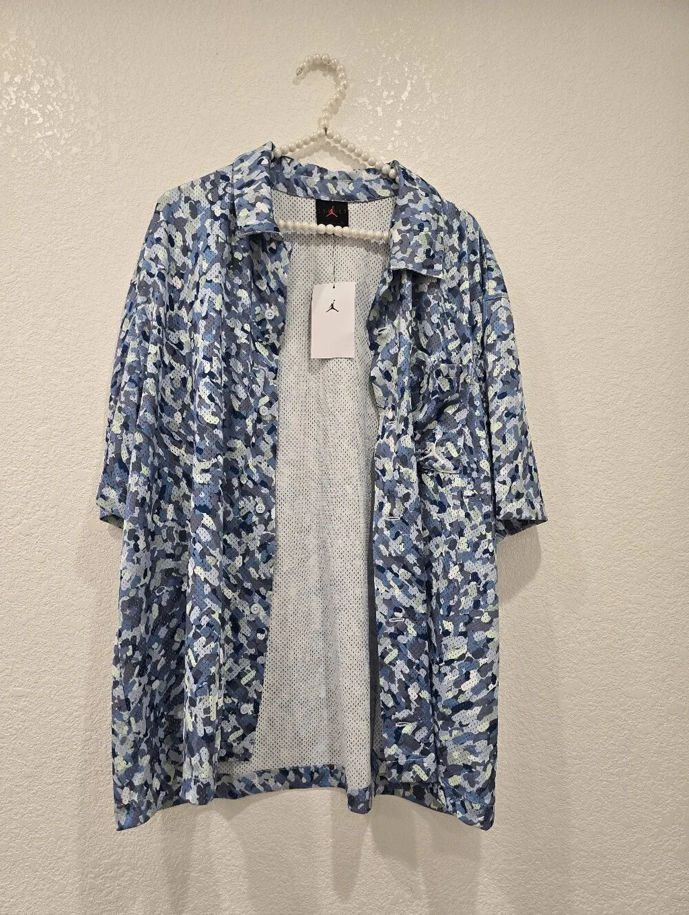 NWT Jordan Essentials Poolside Camo Printed Button-up Shirt XL
